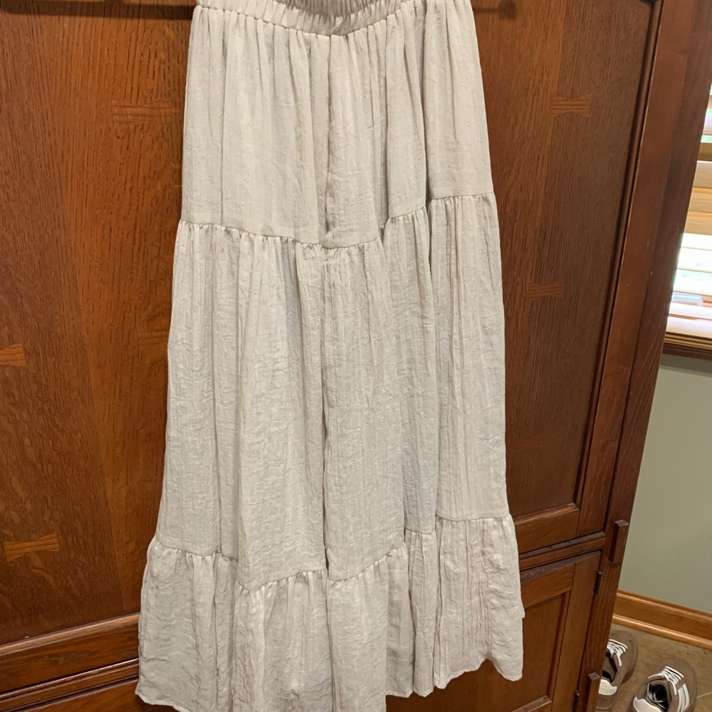 Elegant Cream Maxi Skirt